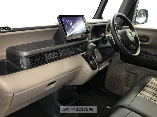 Honda N BOX 2025-03 7501885-12