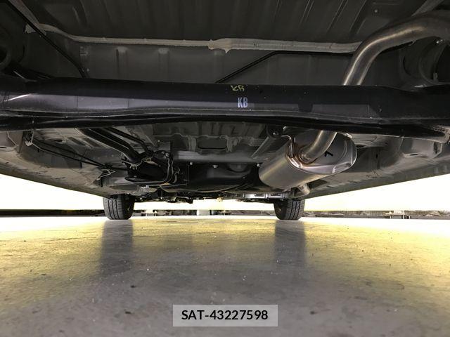 Honda N BOX 2025-03 7501885-28