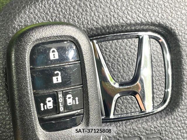 Honda N BOX 2024-11 7501889-8