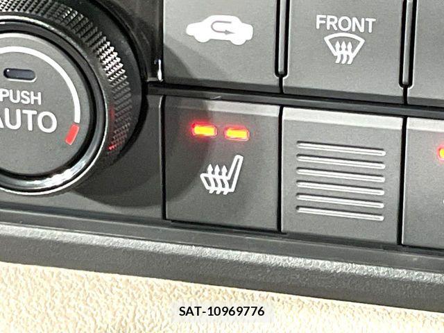 Honda N BOX 2025-07 7501887-8