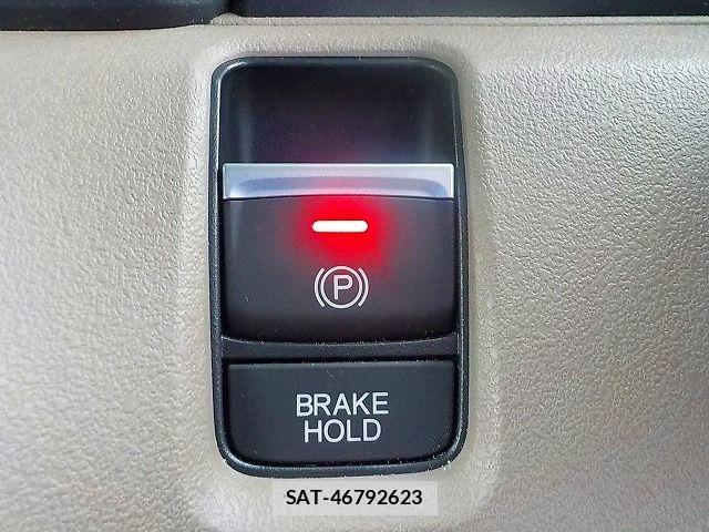 Honda N BOX 2025-09 7562562-12