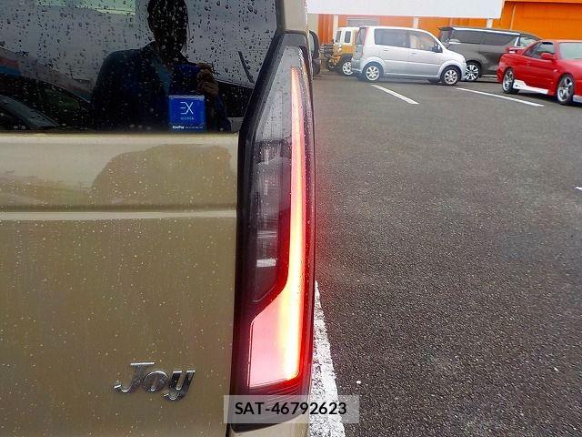 Honda N BOX 2025-09 7562562-28