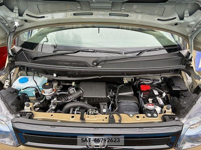 Honda N BOX 2025-09 7562562-29