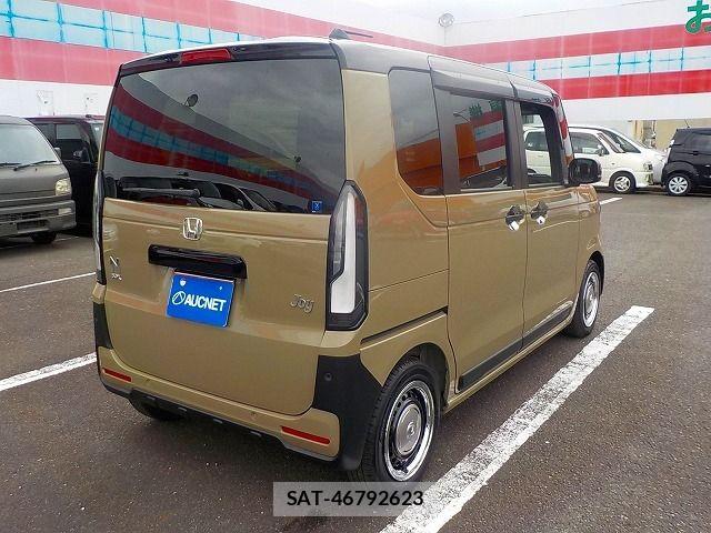 Honda N BOX 2025-09 7562562-5