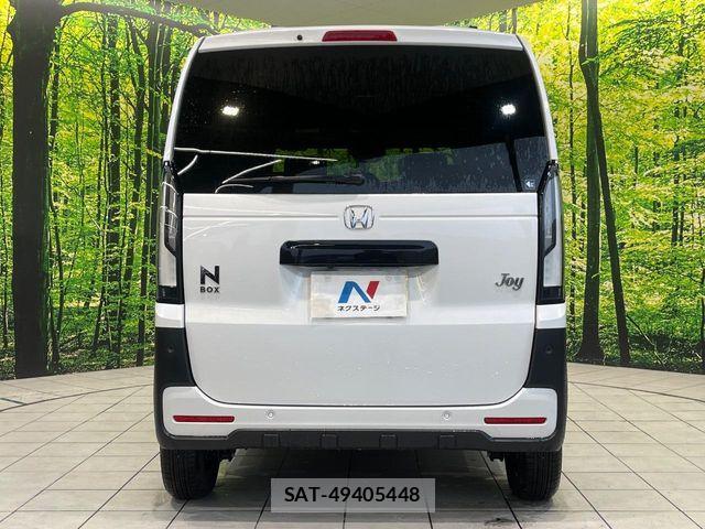 Honda N BOX 2025-06 7618702-12