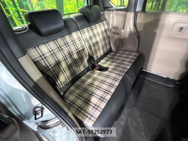 Honda N BOX 2024-09 7980301-8
