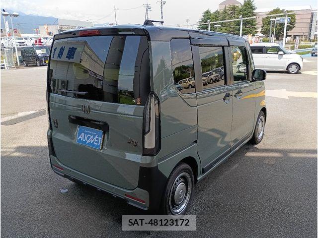 Honda N BOX 2024-11 8037238-1