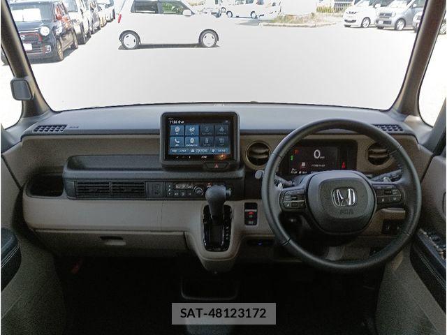 Honda N BOX 2024-11 8037238-2