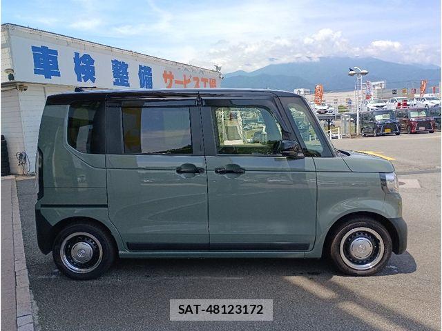 Honda N BOX 2024-11 8037238-3