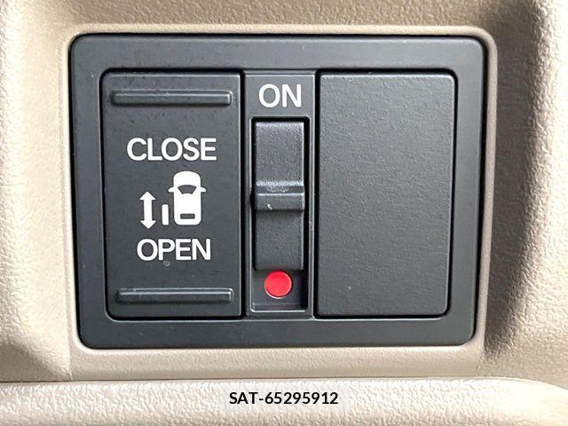 Honda N BOX 2025-06 8037237-4