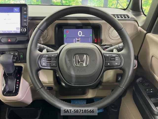 Honda N BOX 2025-04 8146308-12