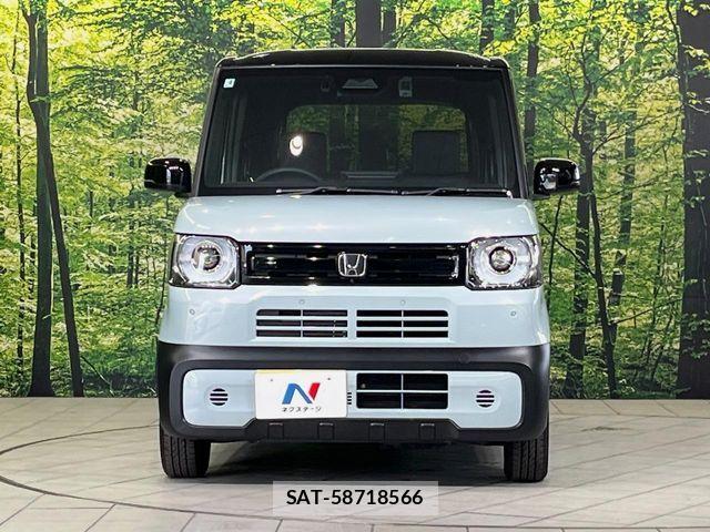 Honda N BOX 2025-04 8146308-15