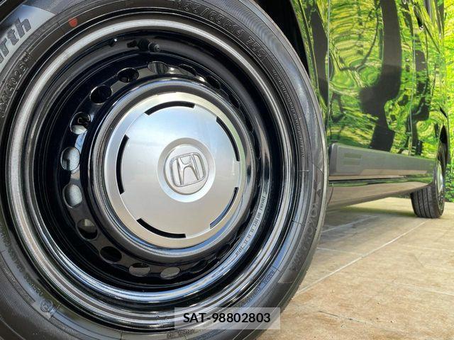 Honda N BOX 2026-02 8209136-12