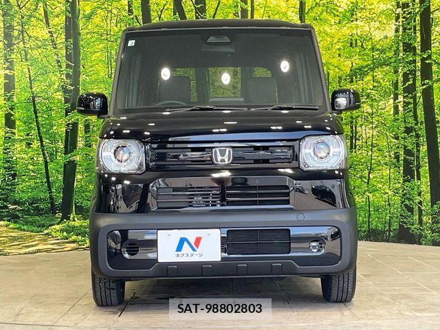 Honda N BOX 2026-02 8209136-13
