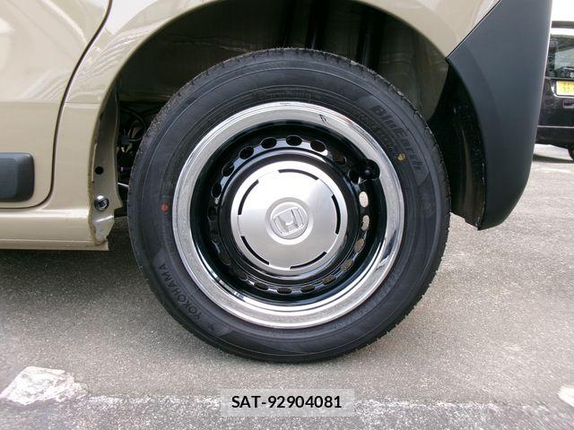 Honda N BOX 2026-06 8209134-14