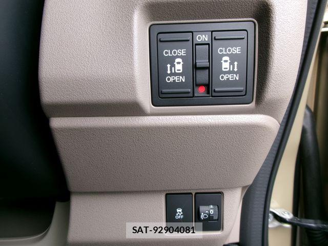 Honda N BOX 2026-06 8209134-21