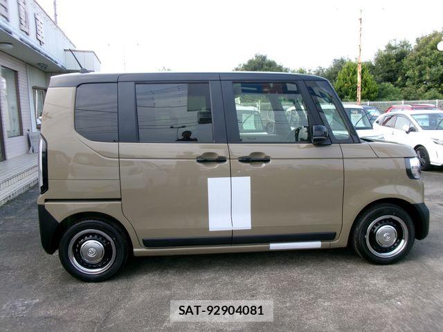 Honda N BOX 2026-06 8209134-3