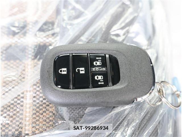 Honda N BOX 2026-06 8209135-15