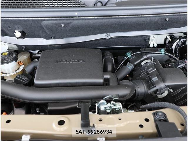 Honda N BOX 2026-06 8209135-17