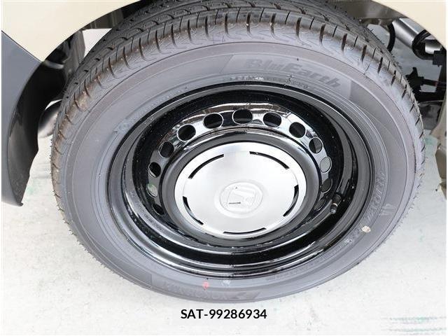 Honda N BOX 2026-06 8209135-5