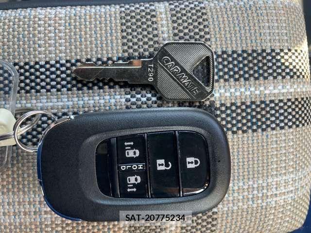 Honda N BOX 2024-12 8246157-10