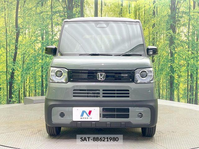 Honda N BOX 2025-12 8246160-13