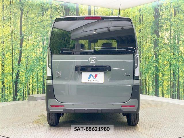 Honda N BOX 2025-12 8246160-14