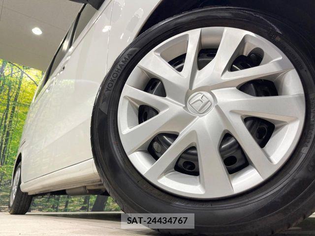 Honda N BOX 2024-12 8246161-12