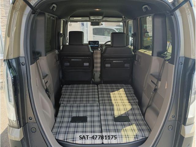 Honda N BOX 2024-12 8246158-9