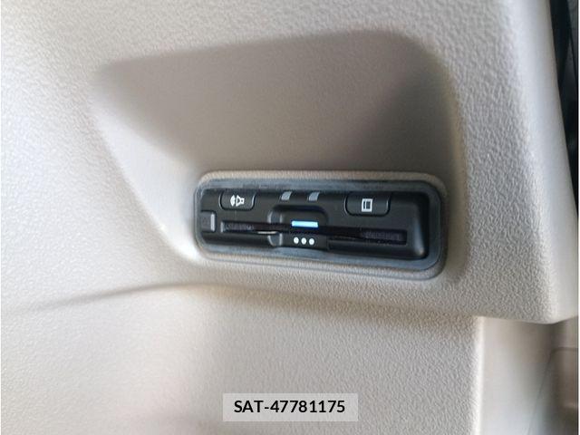 Honda N BOX 2024-12 8246158-16