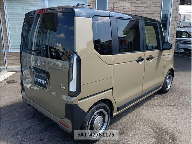 Honda N BOX 2024-12 8246158-1