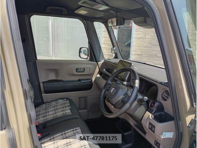 Honda N BOX 2024-12 8246158-6