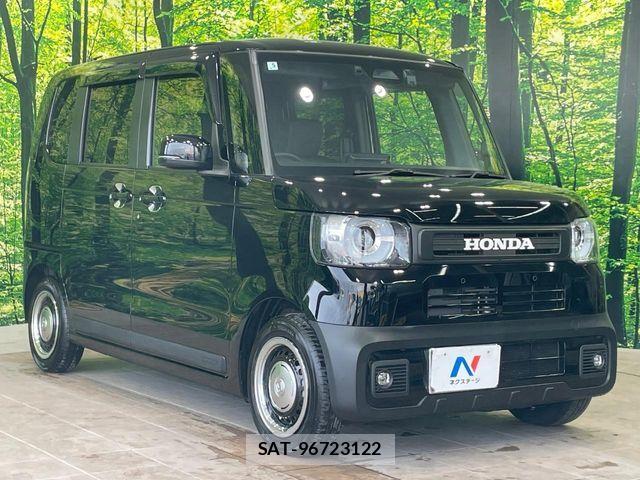 Honda N BOX 2025-05 8315973-15