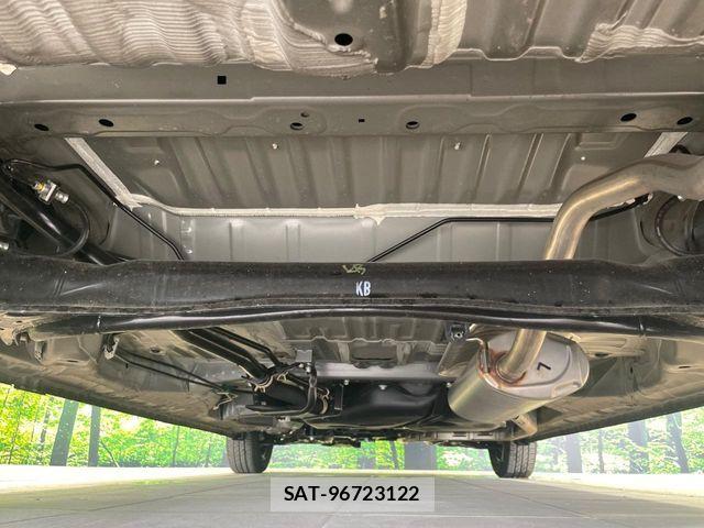 Honda N BOX 2025-05 8315973-18