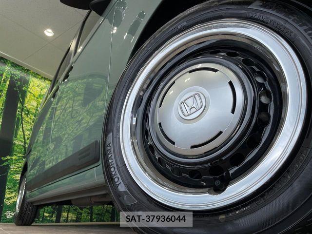 Honda N BOX 2025-09 8315971-12