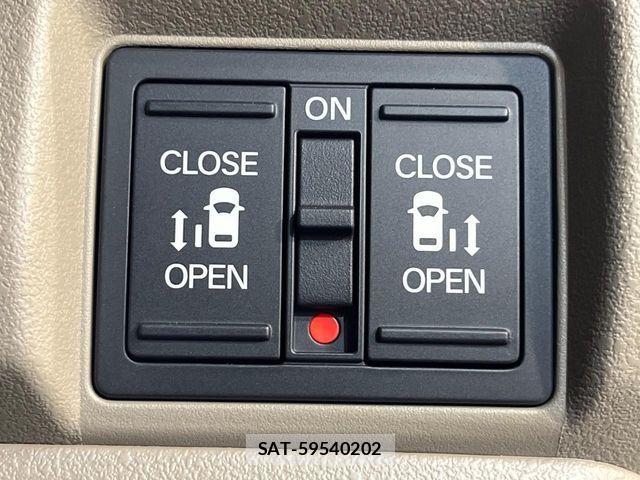 Honda N BOX 2025-09 8315974-4