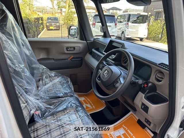 Honda N BOX 2025-01 8315976-16