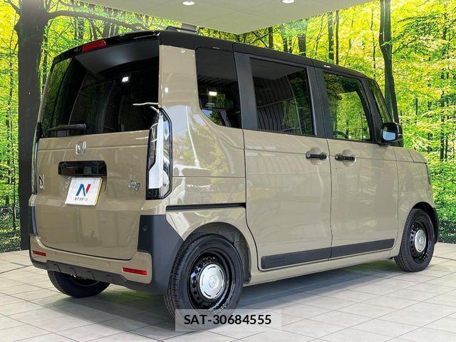 Honda N BOX 2025-09 8315975-16