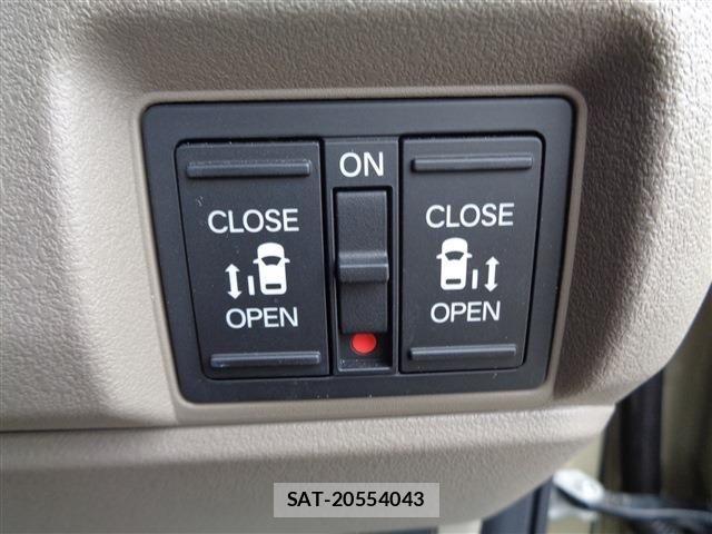 Honda N BOX 2024-12 8337126-23