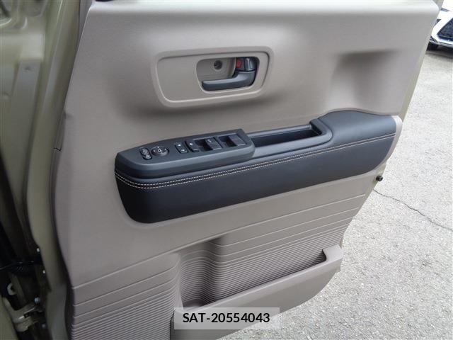 Honda N BOX 2024-12 8337126-25