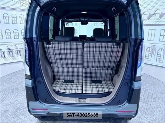 Honda N BOX 2025-10 8367691-18