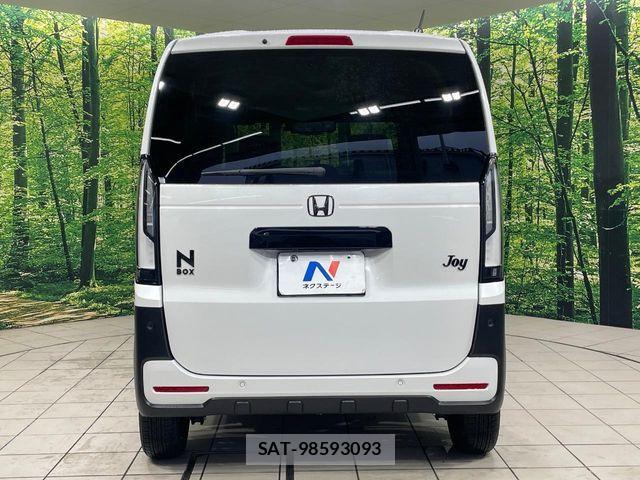 Honda N BOX 2024-12 8526244-14