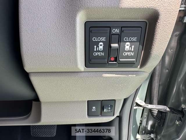 Honda N BOX 2026-06 8562956-17