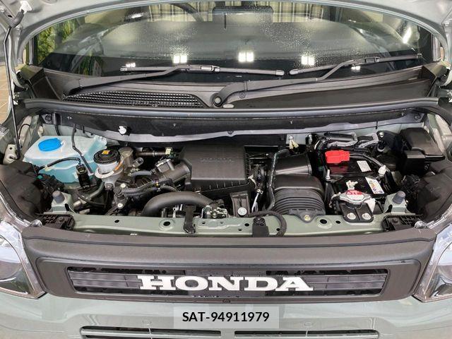 Honda N BOX 2025-12 8660668-17