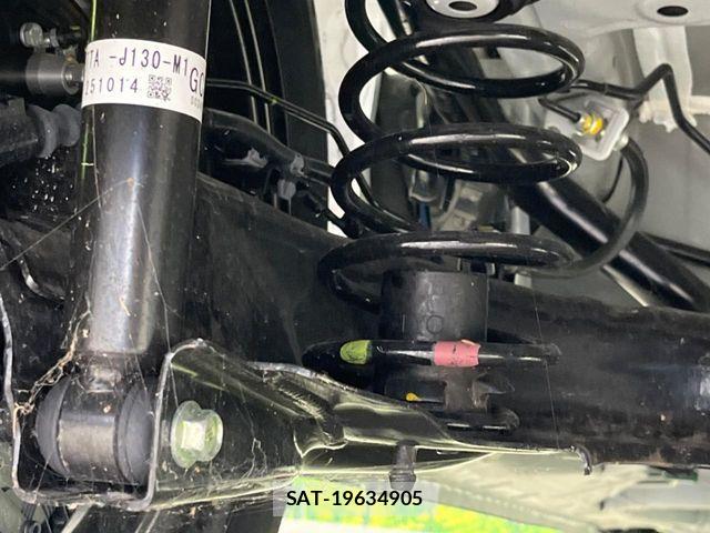 Honda N BOX 2025-11 8660681-19