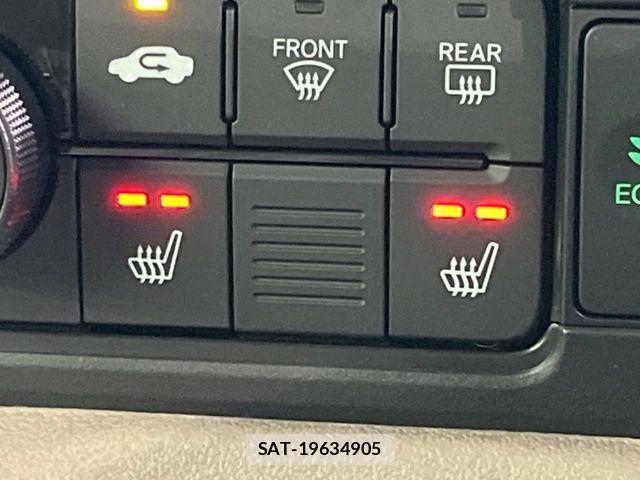 Honda N BOX 2025-11 8660681-5