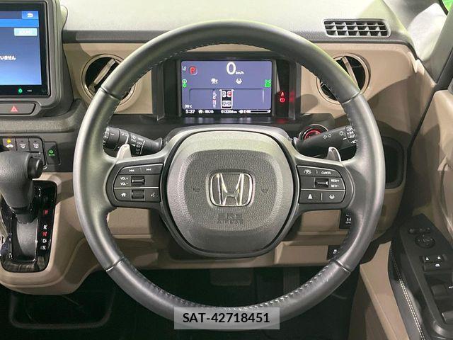 Honda N BOX 2025-01 8660667-10