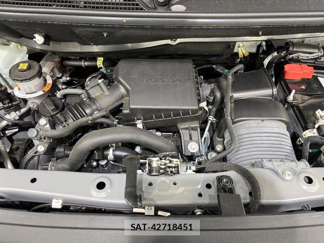 Honda N BOX 2025-01 8660667-17