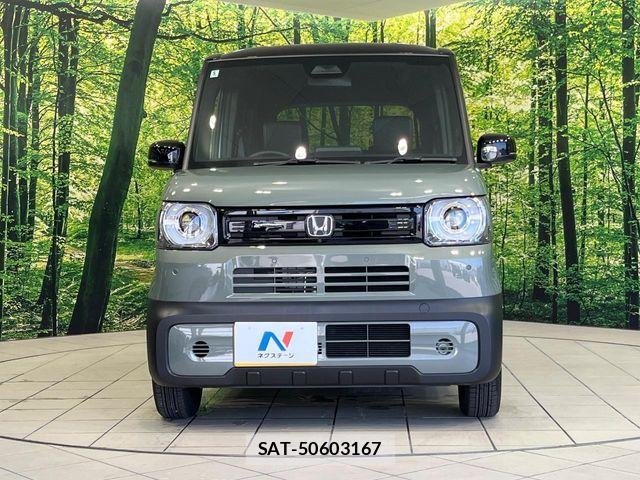 Honda N BOX 2025-05 8660669-14