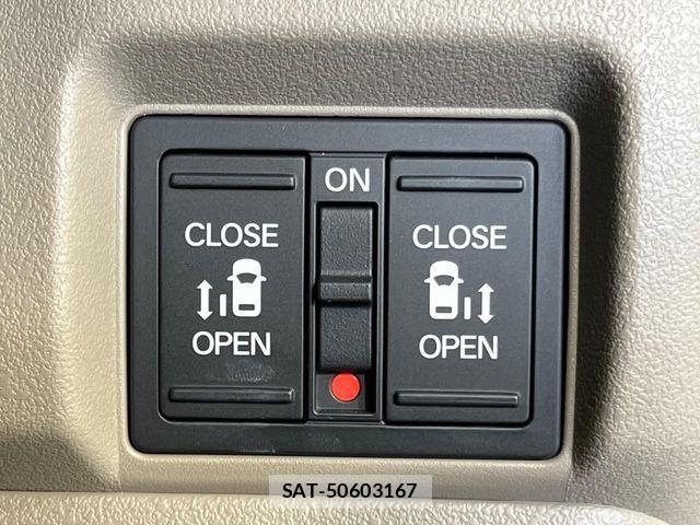 Honda N BOX 2025-05 8660669-3